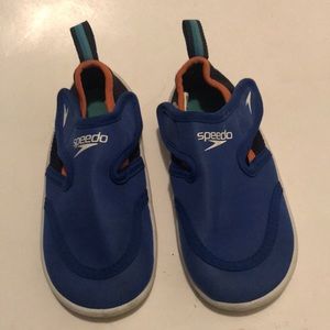 Speedo Toddler blue boys water shoes M kids fits size 7/8